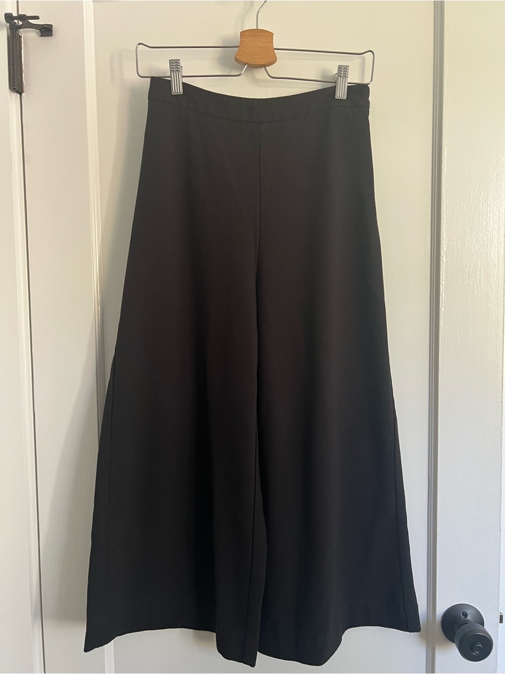 Kimchi Blue wide leg black pants sz 2